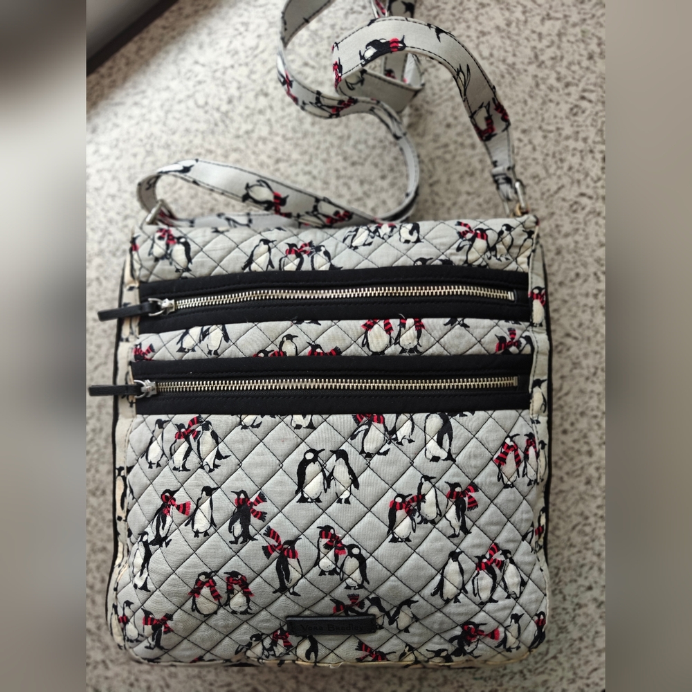 Vera Bradley Quilted Playful Penguins novelty print Gray Hipster Crossbody Bag
